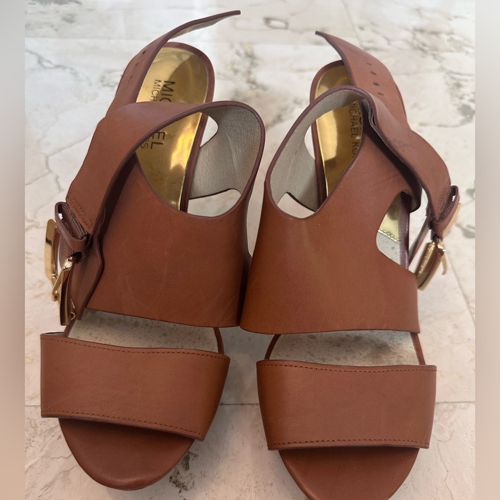 MICHAEL KORS : Carla Leather Platform Sandals Brown 8.5